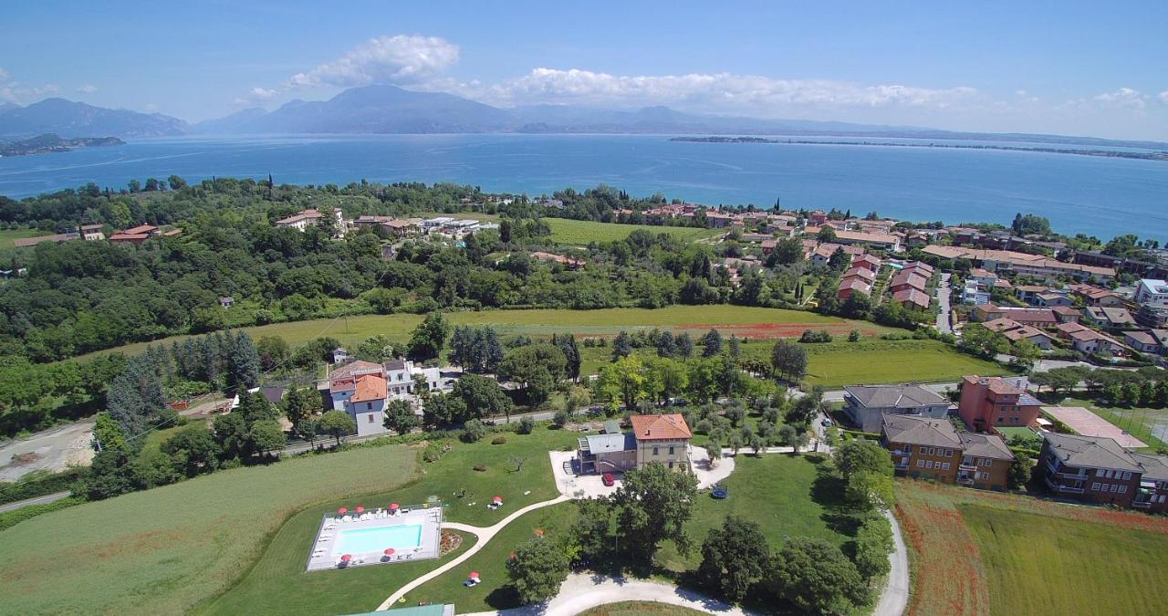 Country Esmera Ντεζεντσάνο ντελ Γκάρντα Εξωτερικό φωτογραφία