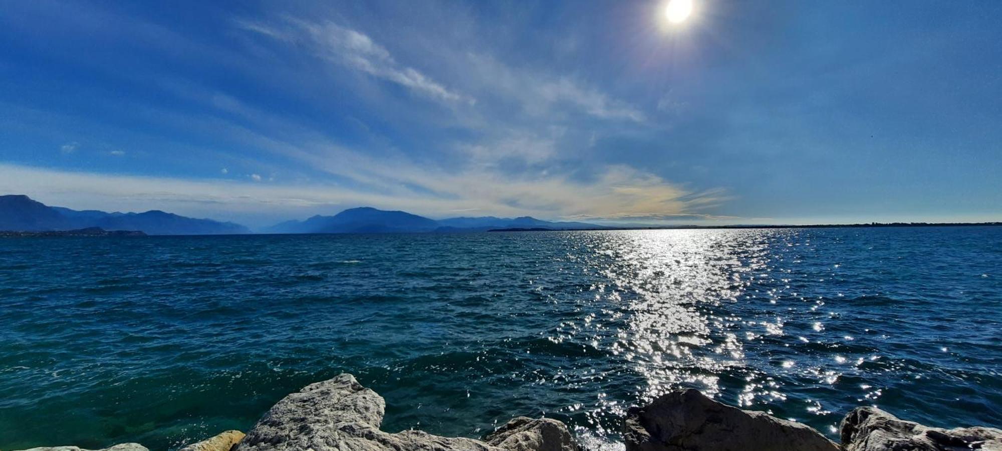Country Esmera Ντεζεντσάνο ντελ Γκάρντα Εξωτερικό φωτογραφία